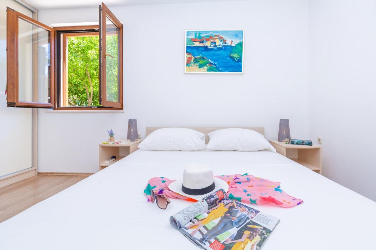 Holiday Home Ana'S Paradise Mlini Exterior foto